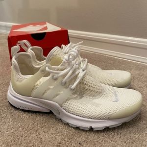 New Nike Air Presto white